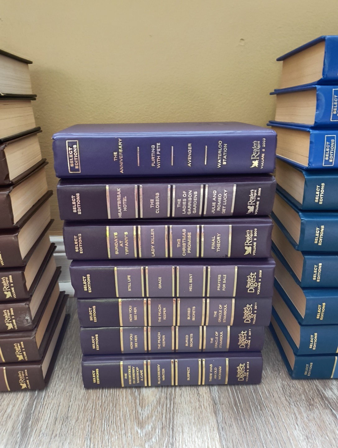 Lot of 7 Select Editions Reader’s Digest Condensed Books Decor Library Staging
