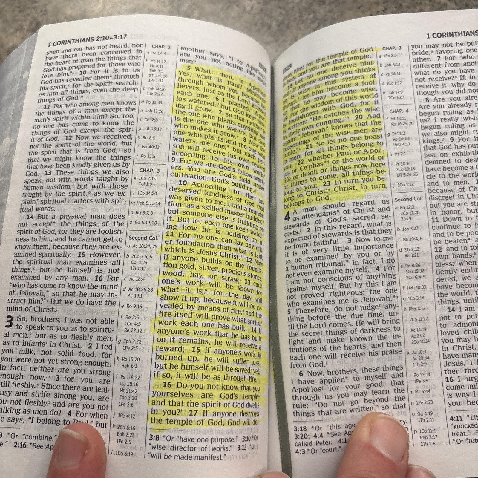 New World Translation Of The Holy Scriptures 6.5 Inch Fair Condition