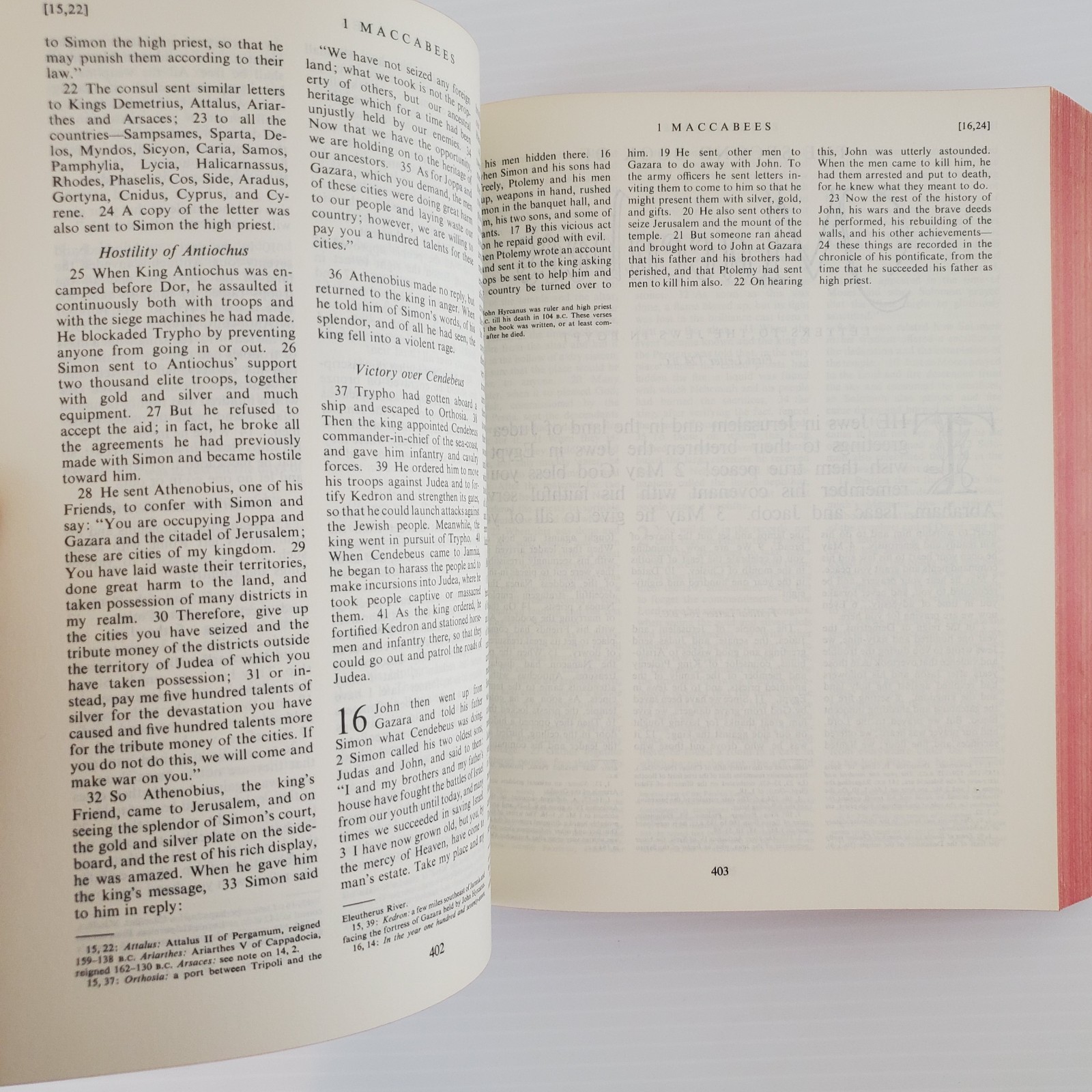 The New American Bible Catholic Press World 1971 Softcover Black Holy Bible