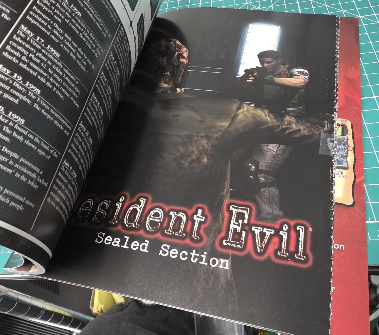 Resident Evil Prima’s Official Strategy Guide Nintendo GAMECUBE w/POSTER – RARE!