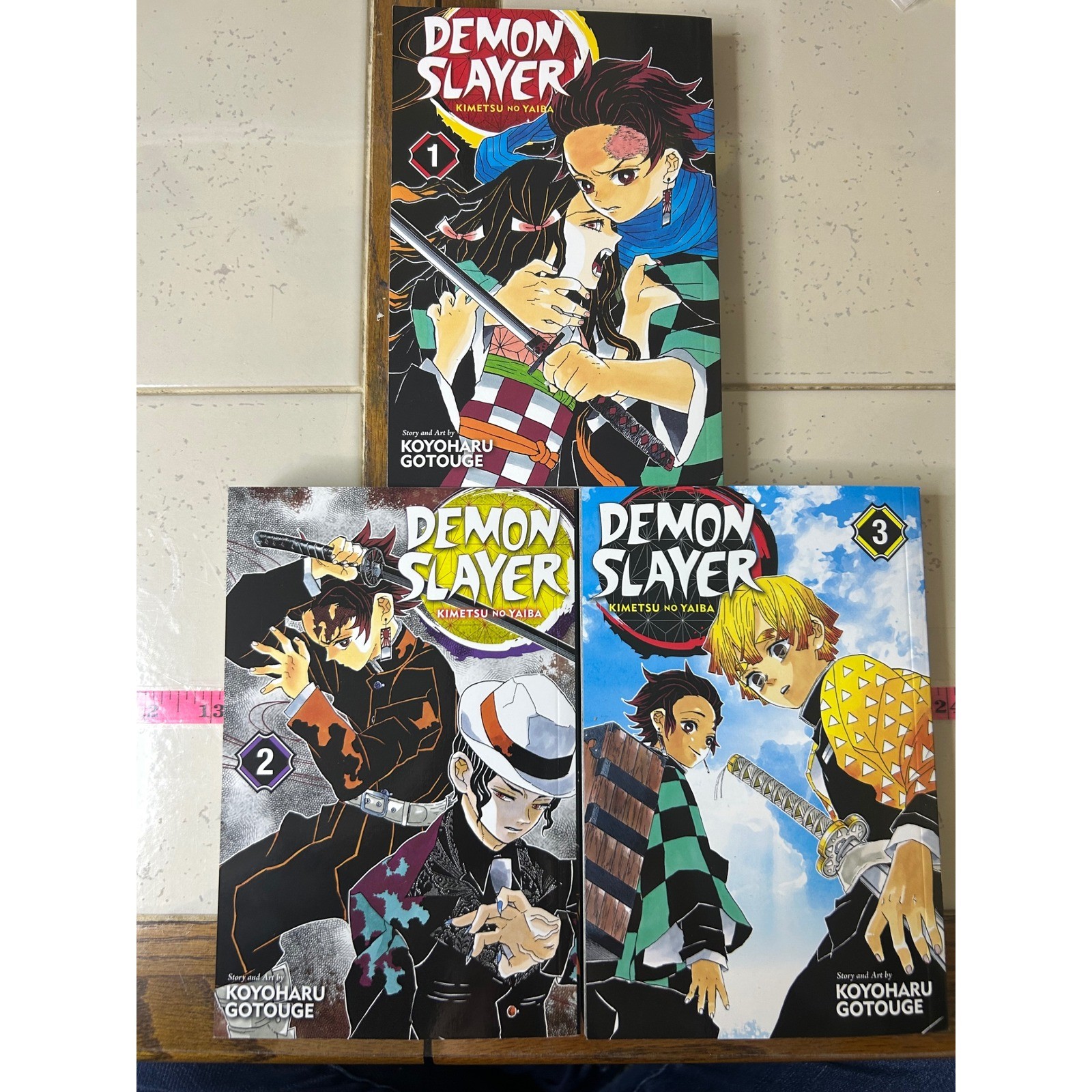 Demon Slayer Kimetsu no Yaiba Manga Volumes 1 2 3 VIZ Media Shonen Jump