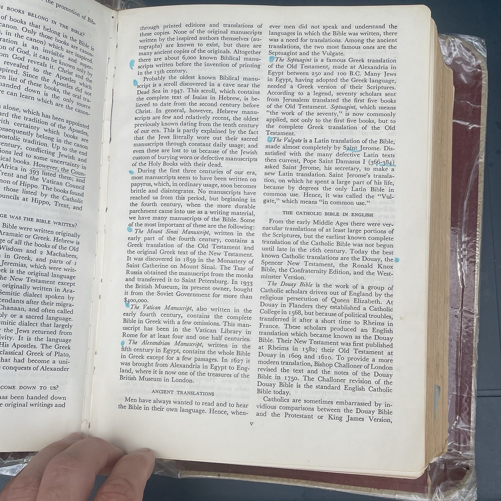 Vintage Holy Bible The Holy Angels Edition The Catholic Press 1963 White Large