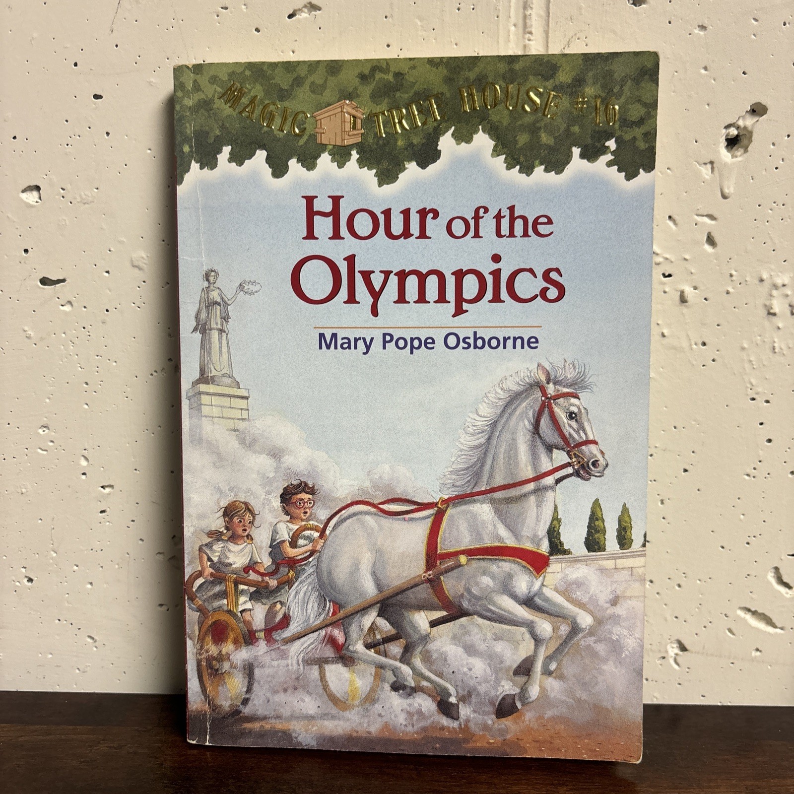 Hour of the Olympics (Magic Tree House #16) (Magic Tree House