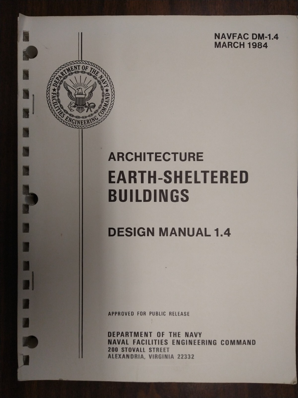 Architecture Earth-Sheltered Buildings Design Manual 1.4 Navy 1984 PB VG 231116
