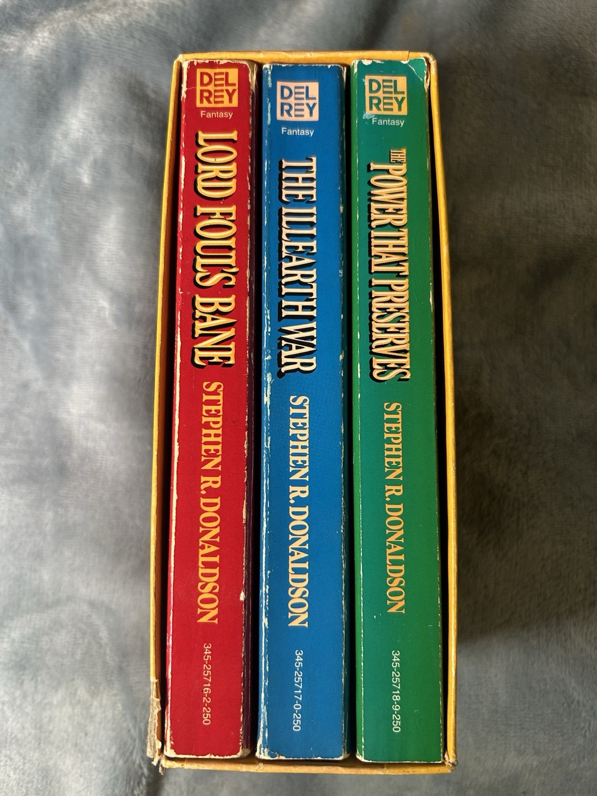 Chronicles of Thomas Covenant the Unbeliever 3 Vol.Box Set By Stephen Donaldson