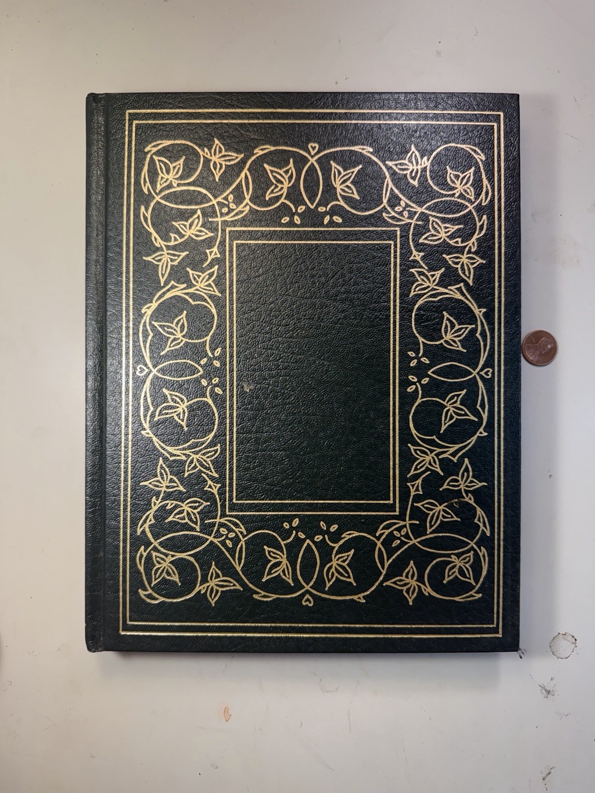 The Ellis Family Heritage Book – 1981 Hardcover – Beatrice Bayley